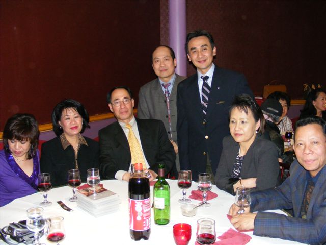 Promotion dvd laoParis-080308 002.jpg